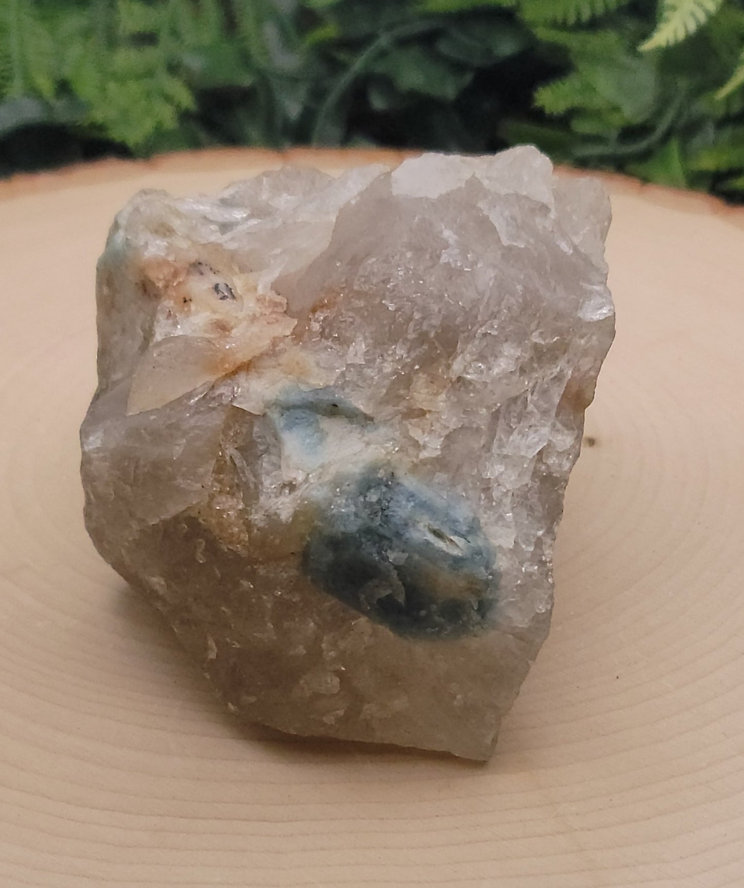 Aquamarine in Quartz